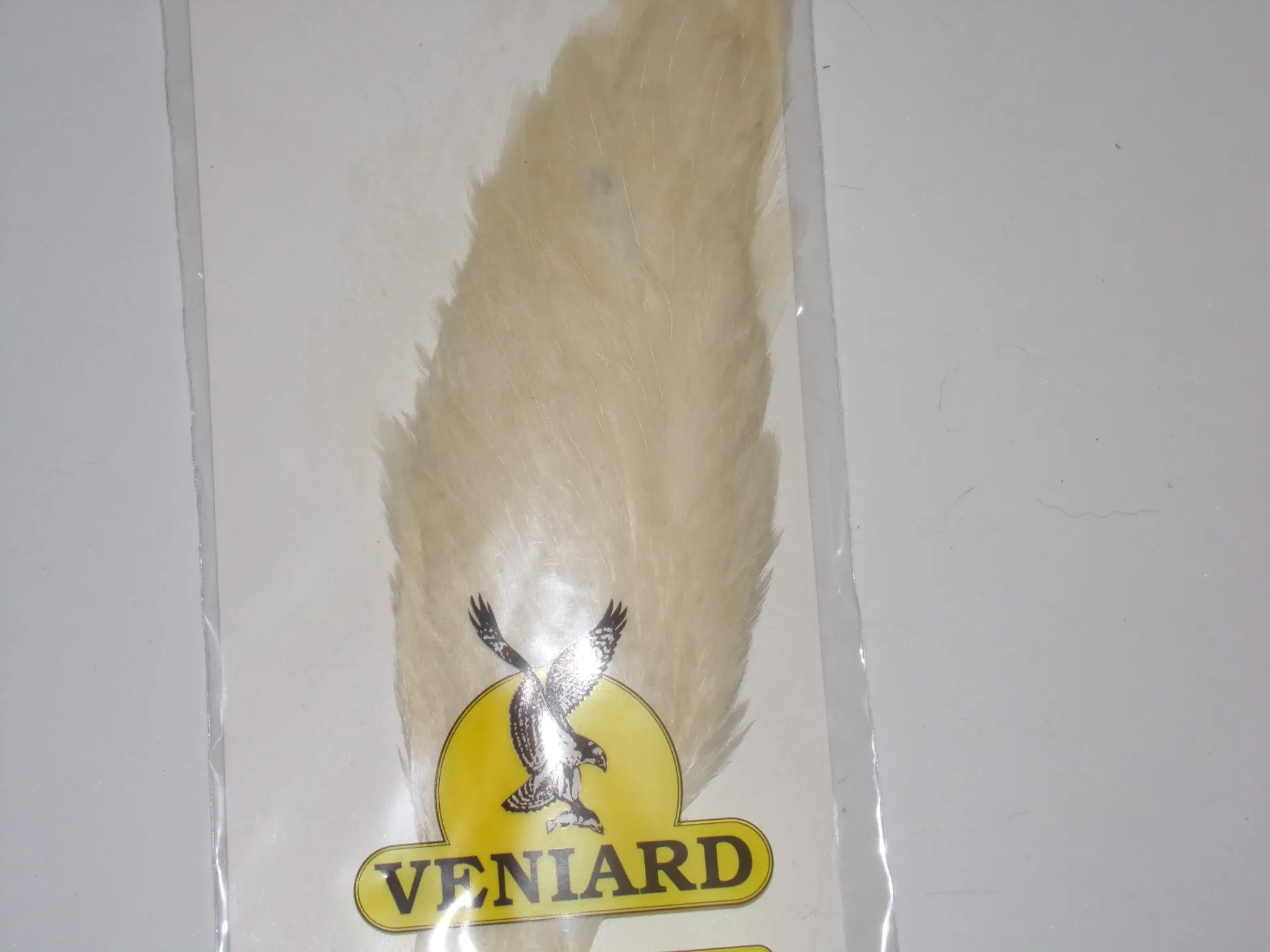 Veniard Genetic Hen Cape